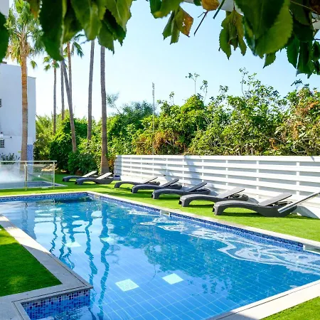 Apartment Cozy Vacation Apartment For Two In Sunny Ayia Napa All Yours